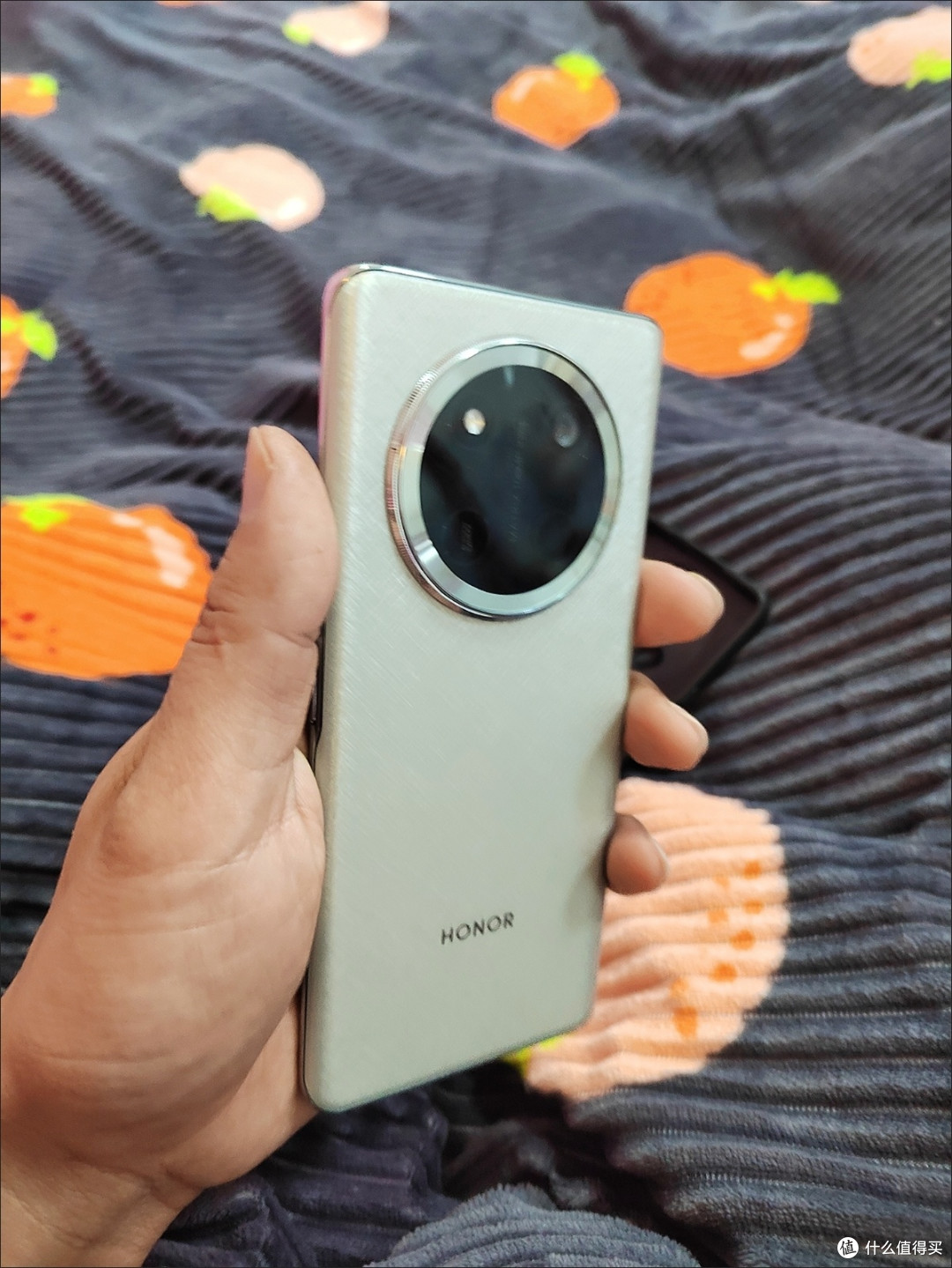 荣耀600 Pro：商务旗舰，安全流畅