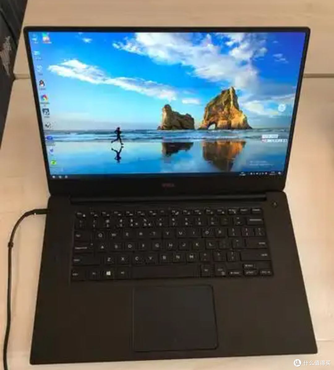 当年仰望的桌面机皇:戴尔XPS 15,如今750元让梦成真,尚能饭否