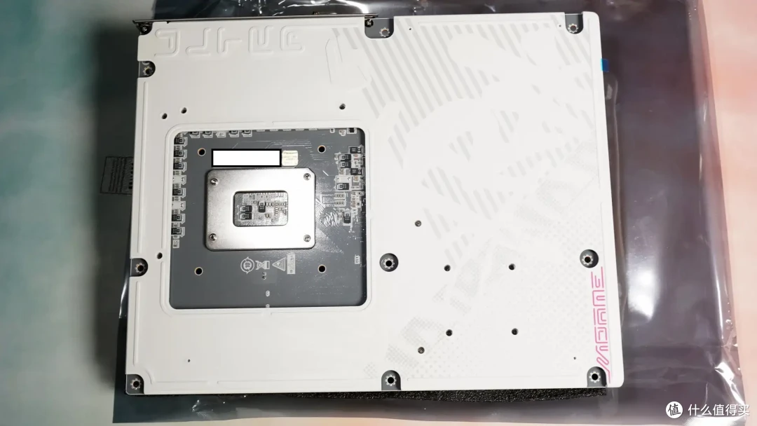高颜值超旗舰主板 - 七彩虹iGame Z890 ULTRA-S W