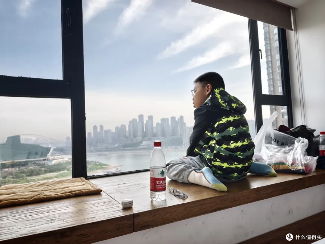 五一重庆旅游攻略,走到腿抽筋,意外看了两场无人机