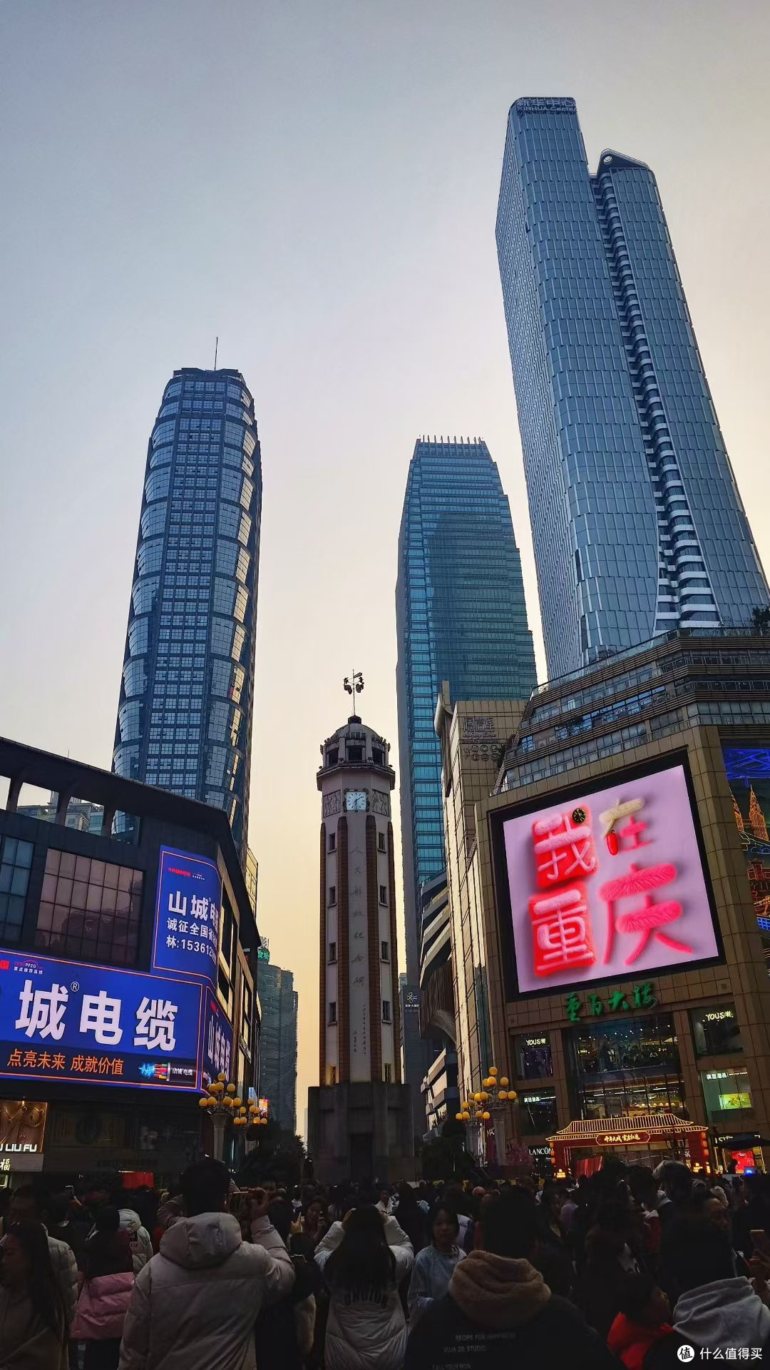 5000元穷游7天，这辈子一定要去的城市，价格不贵，好玩好吃好看
