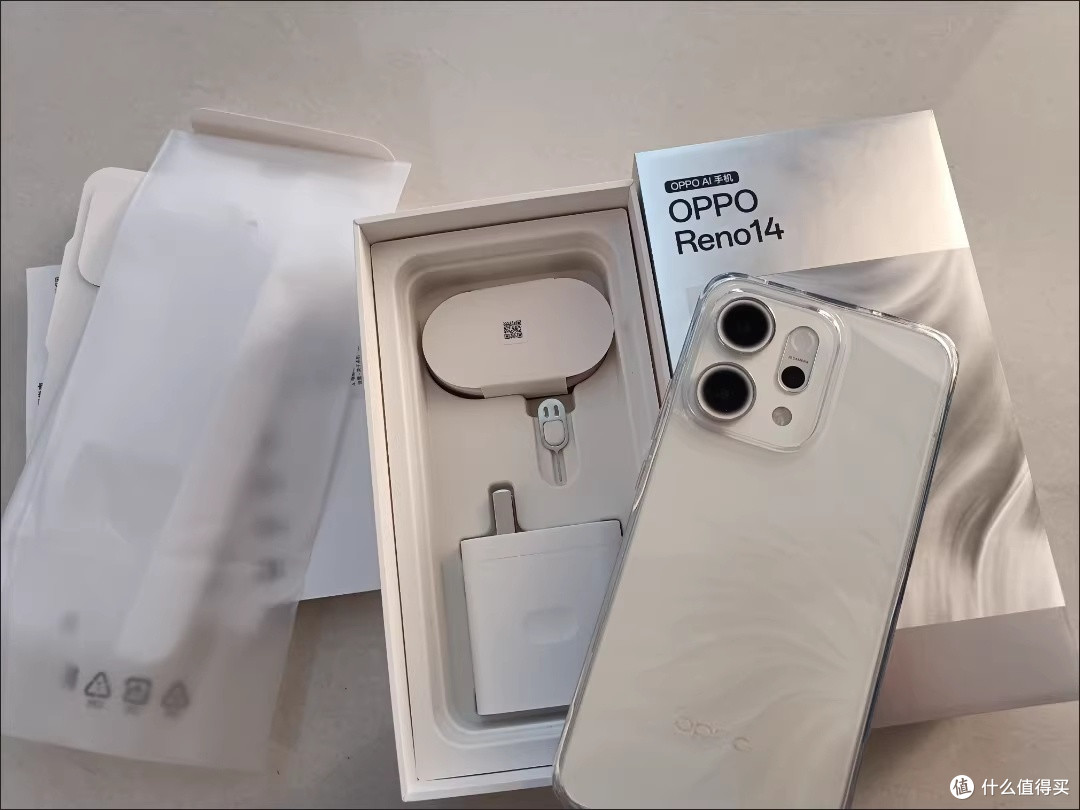 最爱6.1英寸小屏手机的舒适握感,值得拥有哦!