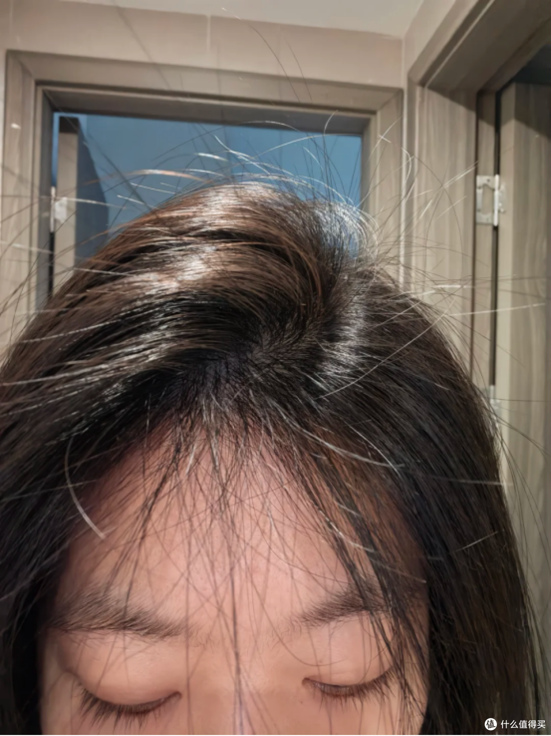 什么洗发水去屑止痒效果好？好物分享：告别头屑的两款救星洗发水