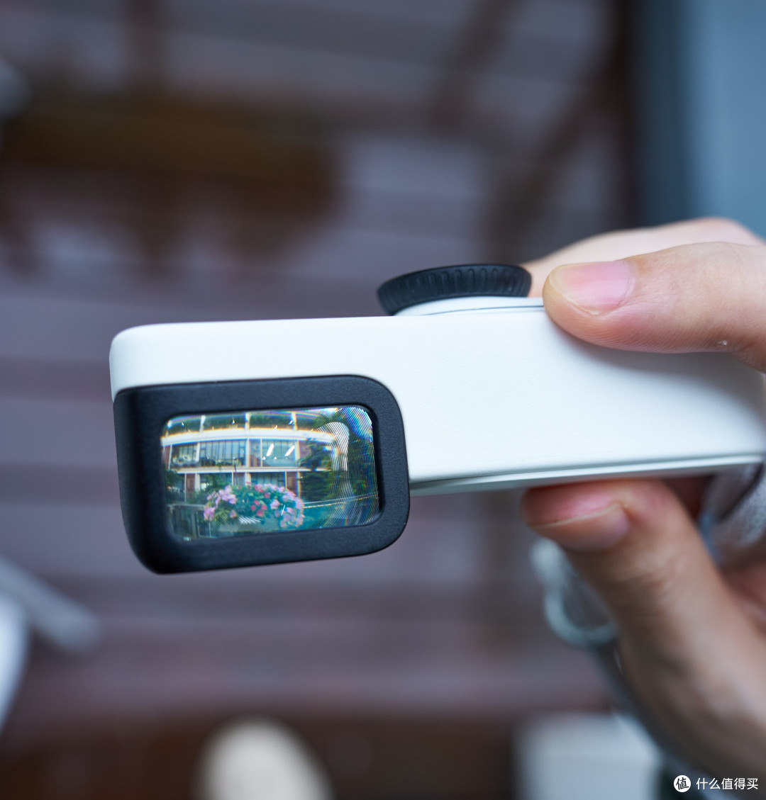 影石又整活了！Insta360 GO 3S复古版评测：运动相机也脑洞大开？