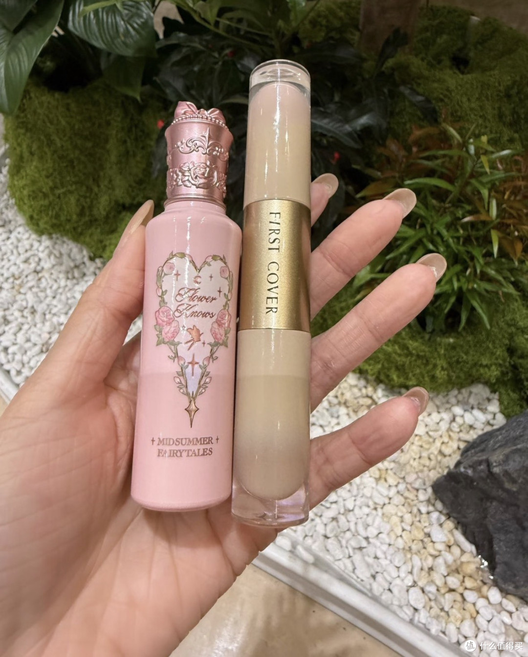 花知晓腮红:黄皮甜妹的天菜,把春日草莓牛奶揉进脸颊