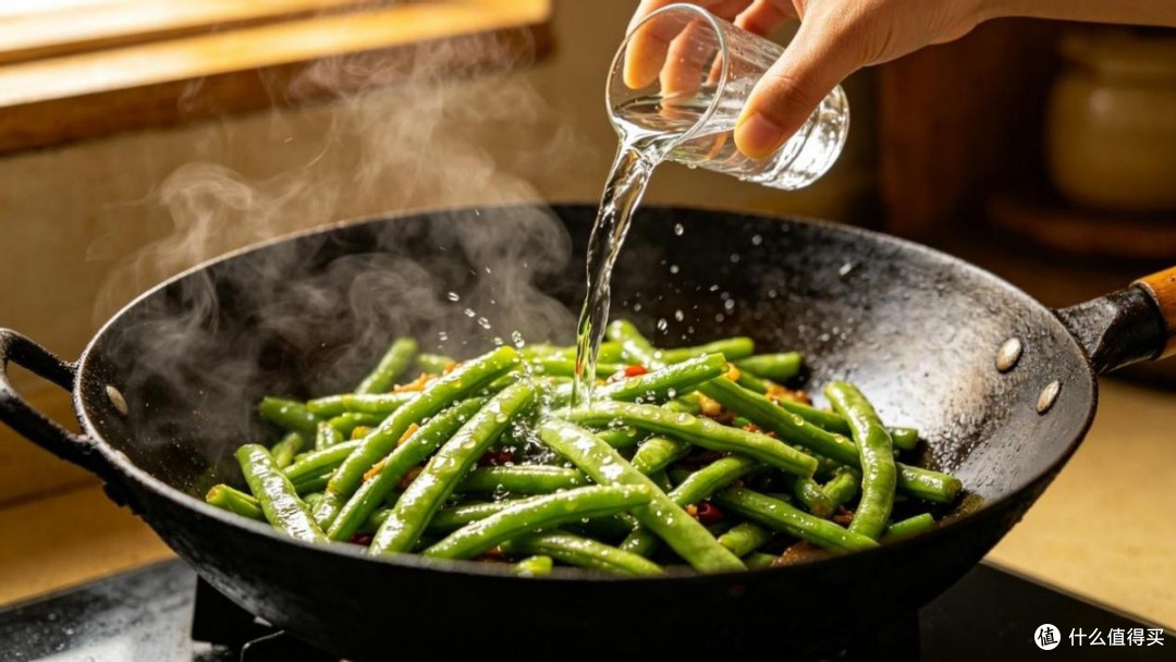 炒四季豆别焯水过油!大厨教你正确做法,脆嫩入味不夹生
