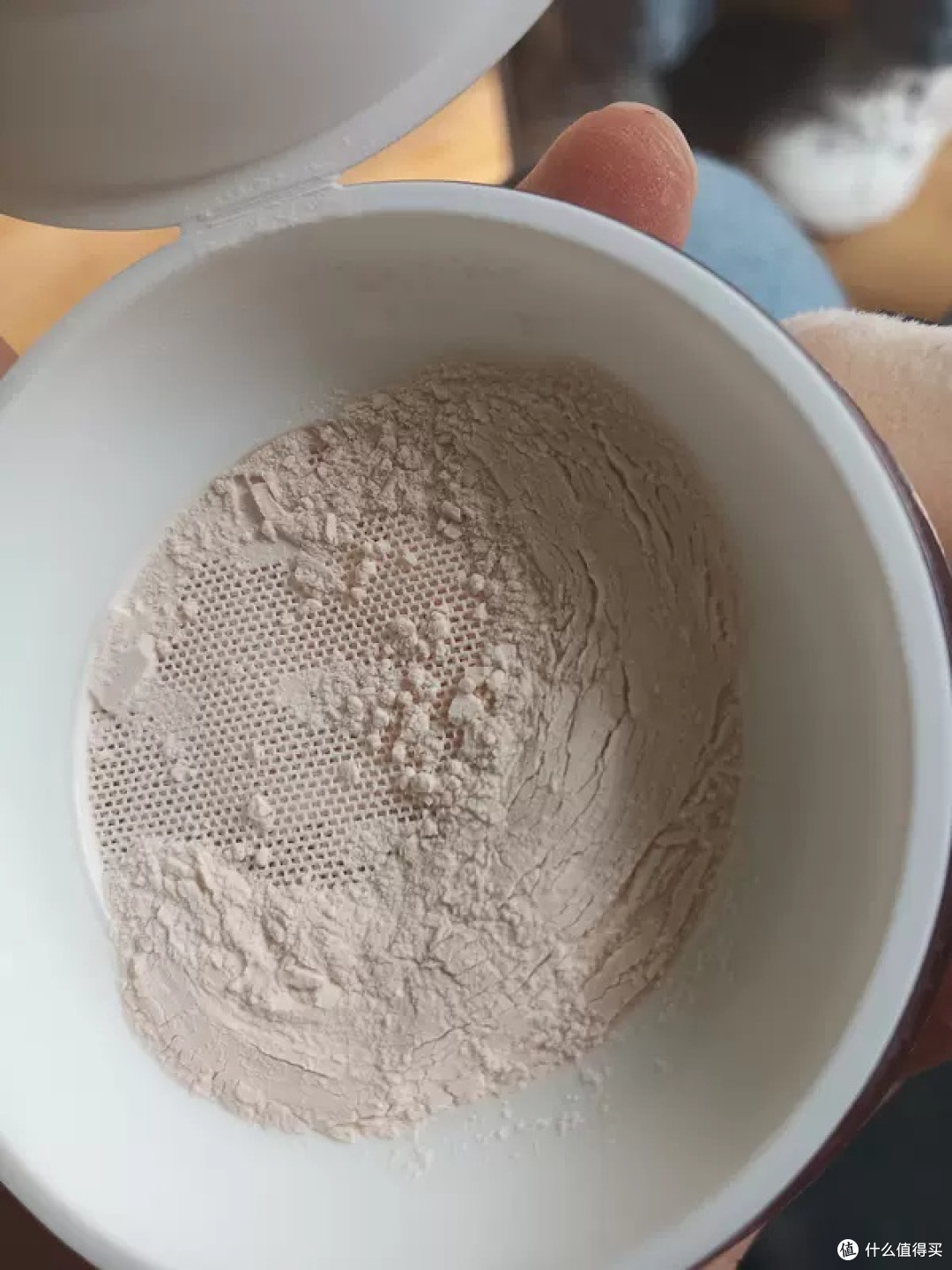 完美日记粉饼:控油持久24小时