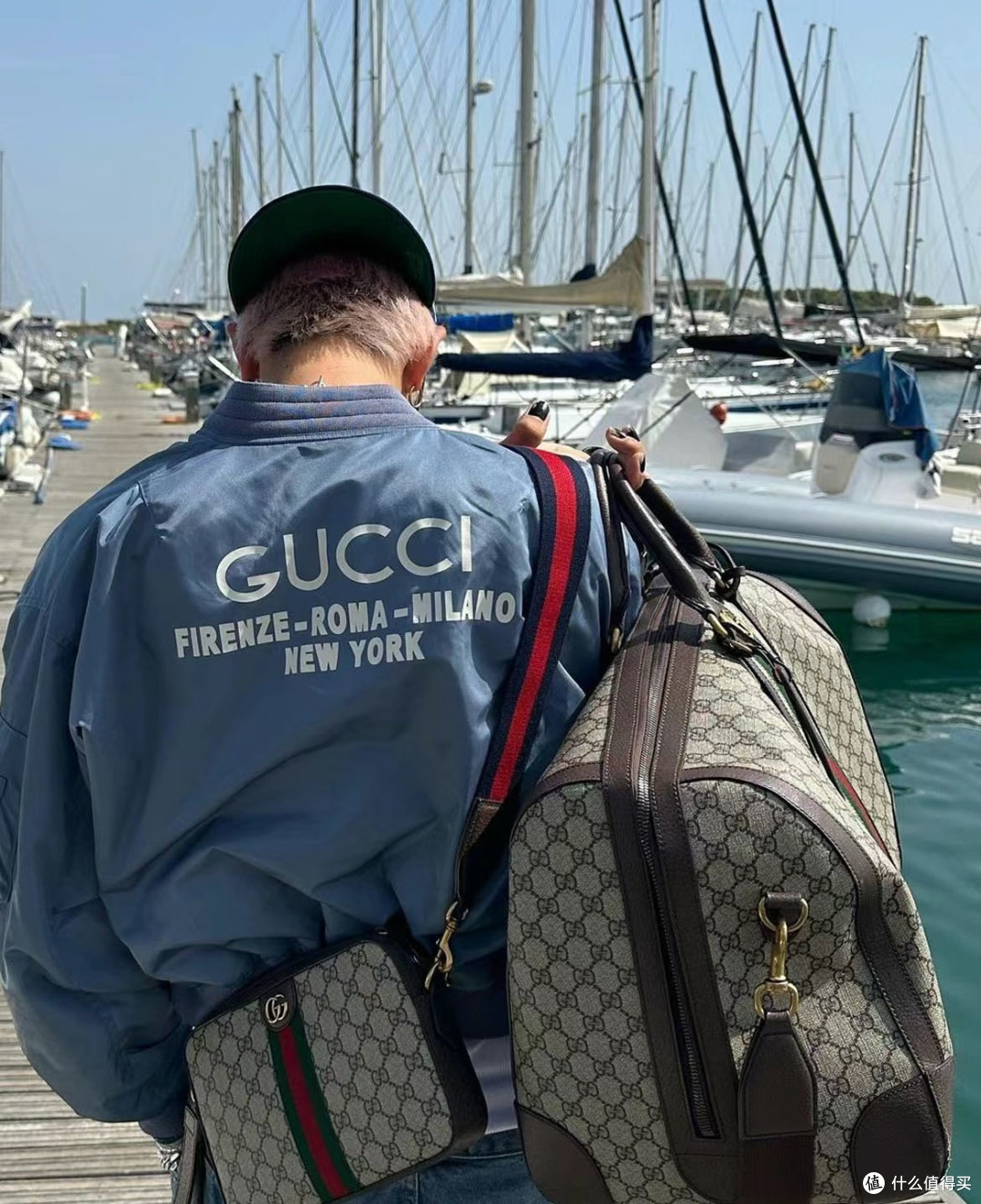 建议中年男人,包包尽量不要背LV、Gucci,换成另外3种更有格调