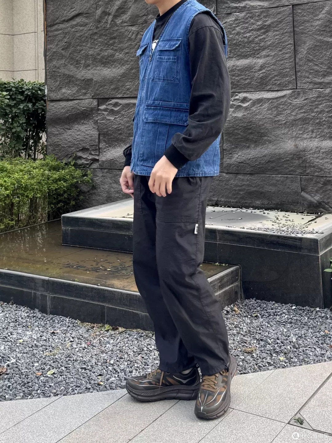 既能征服山野、又能驾驭城市街头的春夏运动鞋