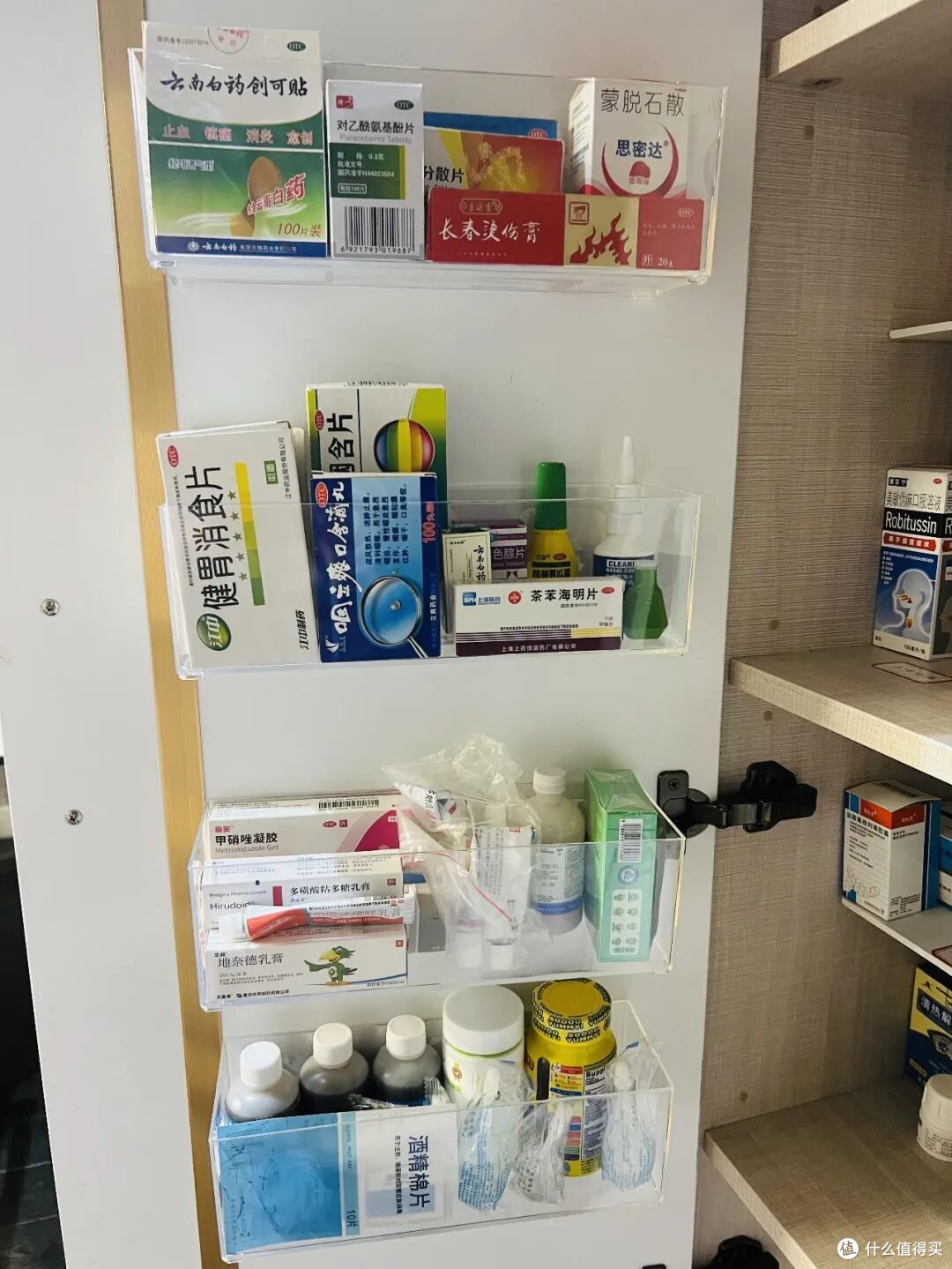 被网友的6个“收纳智慧”惊呆了,换个思路,鸡肋空间都利