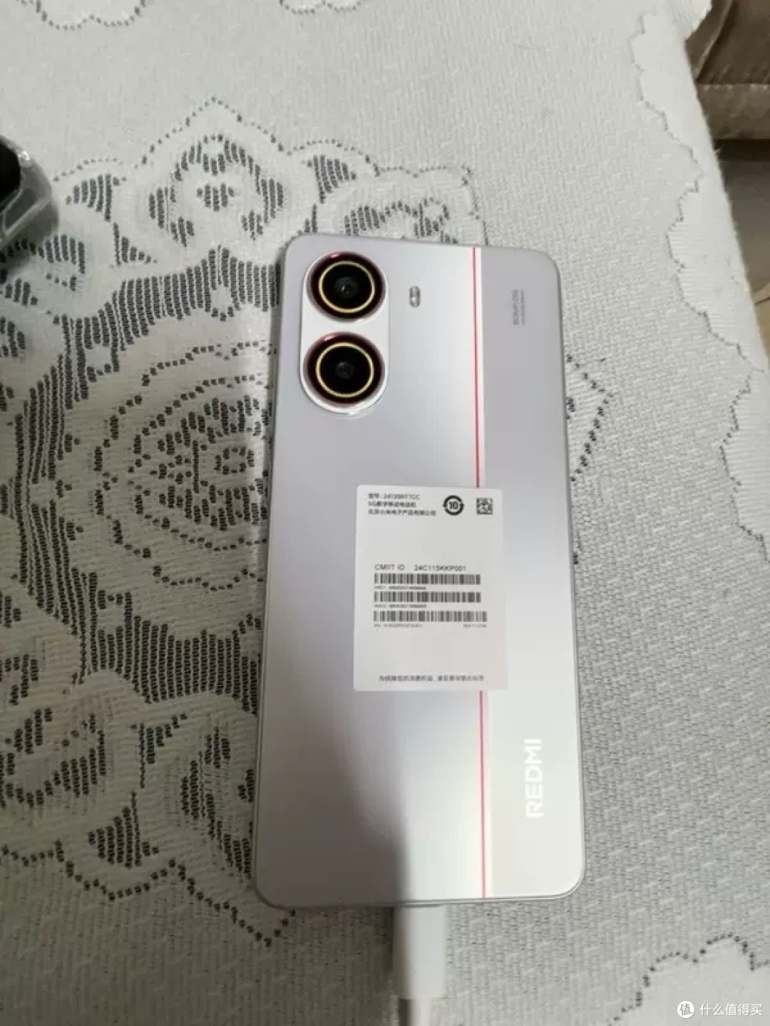 小米Turbo 4:屏幕与拍照性能解析
