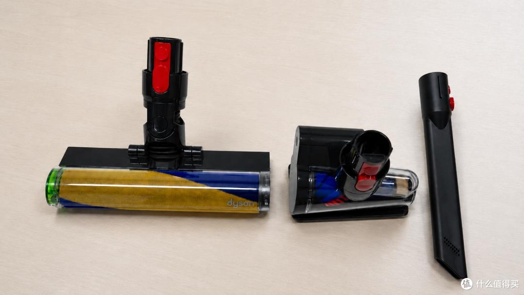戴森V10 Optic上手:吸尘器“开挂”,让灰尘无所遁形?