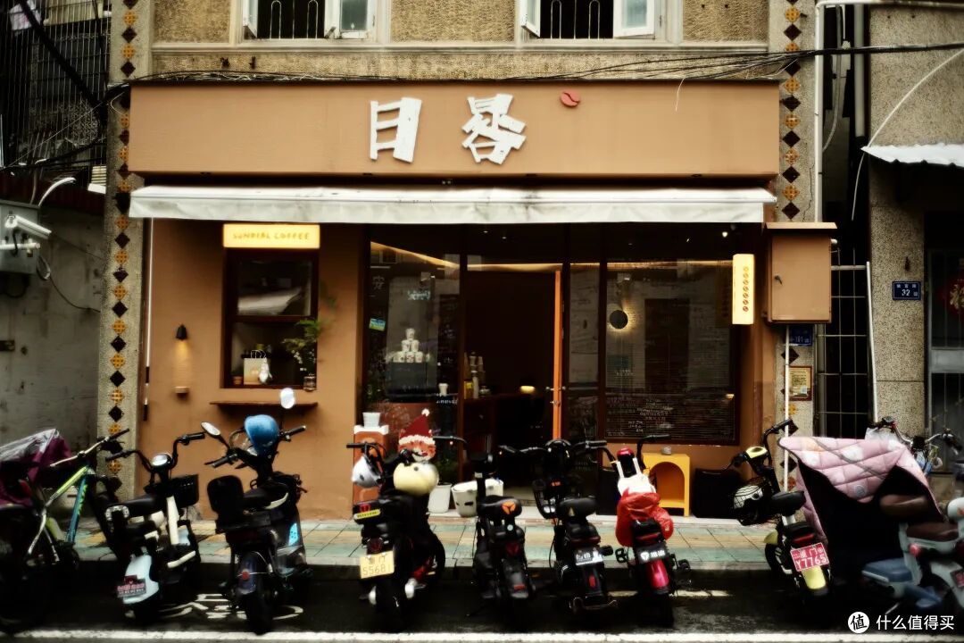 别只盯着上海了!这座城三步一美食,还是官方认证的咖啡之都!