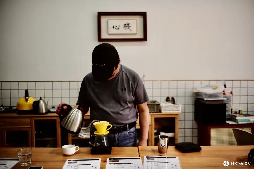 别只盯着上海了!这座城三步一美食,还是官方认证的咖啡之都!