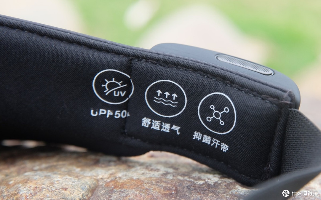 飞雅Y1帽檐式运动耳机评测:防晒听音AI三合一,户外党真香神器