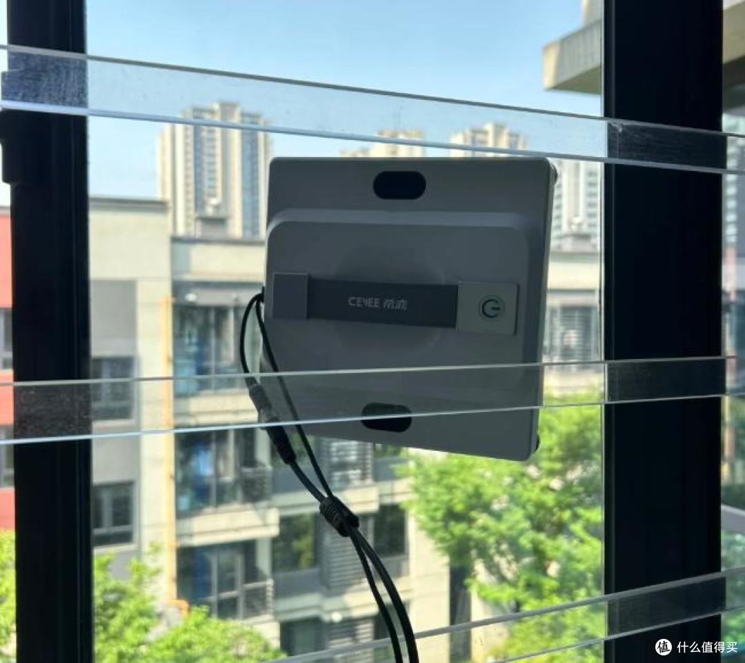 擦窗机器人能擦瓷砖吗?实测多功能擦窗机器人十大排名,解放双手