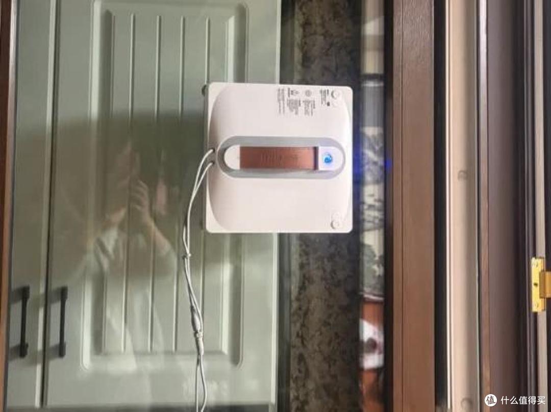 擦窗机器人能擦瓷砖吗?实测多功能擦窗机器人十大排名,解放双手