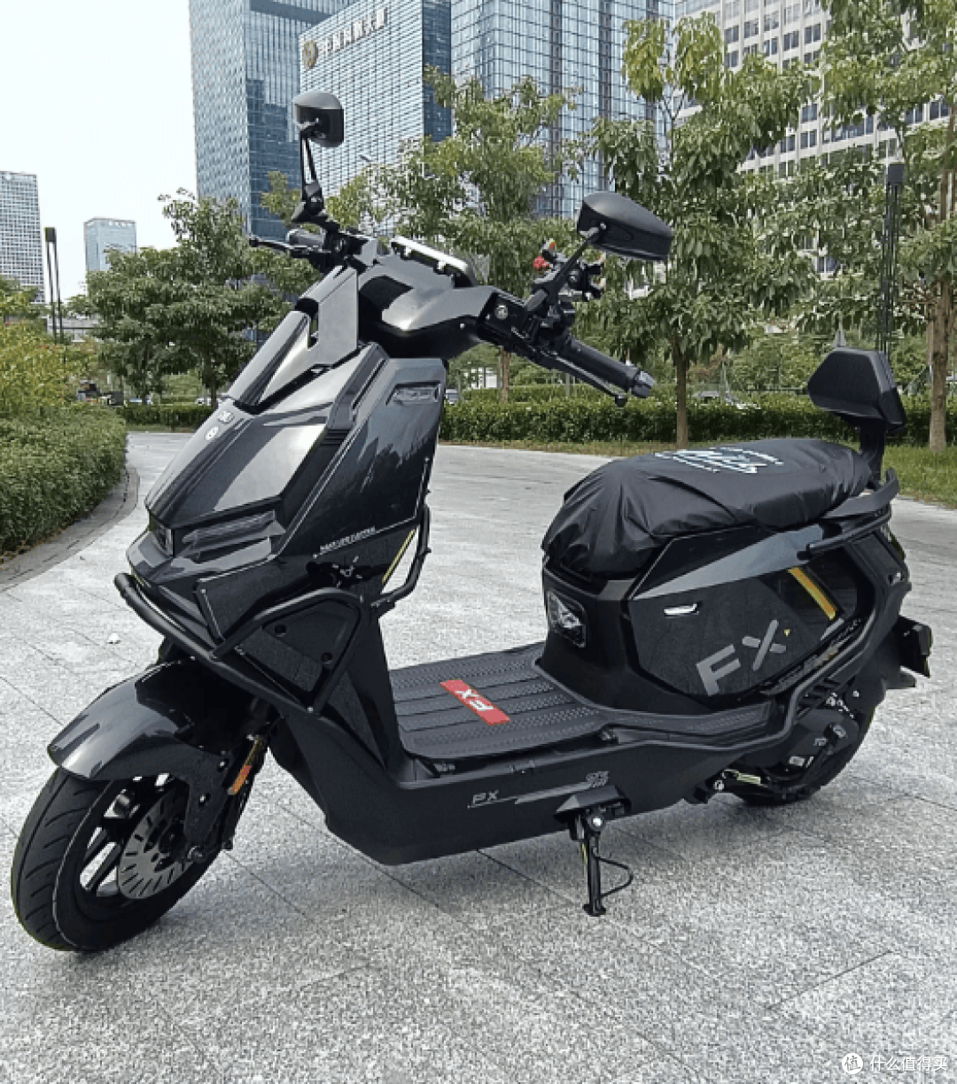 6000级三车混战:极核AE4 / 九号M395C / 小牛FX风速到底怎么选?