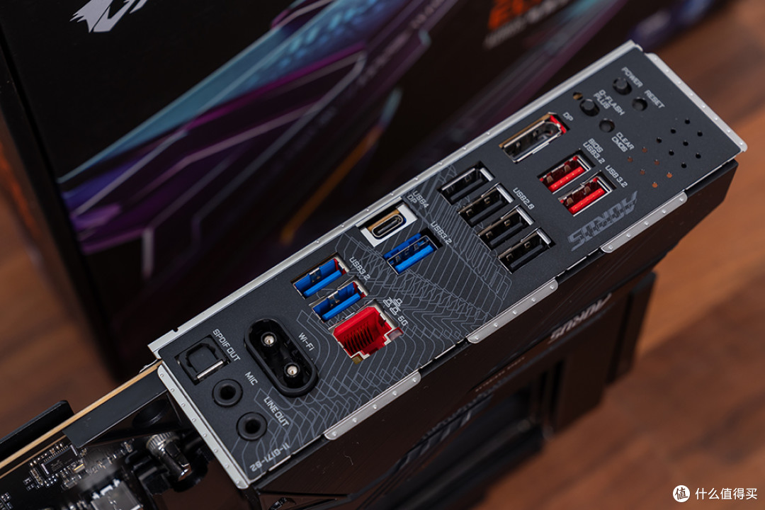 Ultra 270K Plus配什么主板?看一下技嘉Z890 AORUS ELITE DUO X