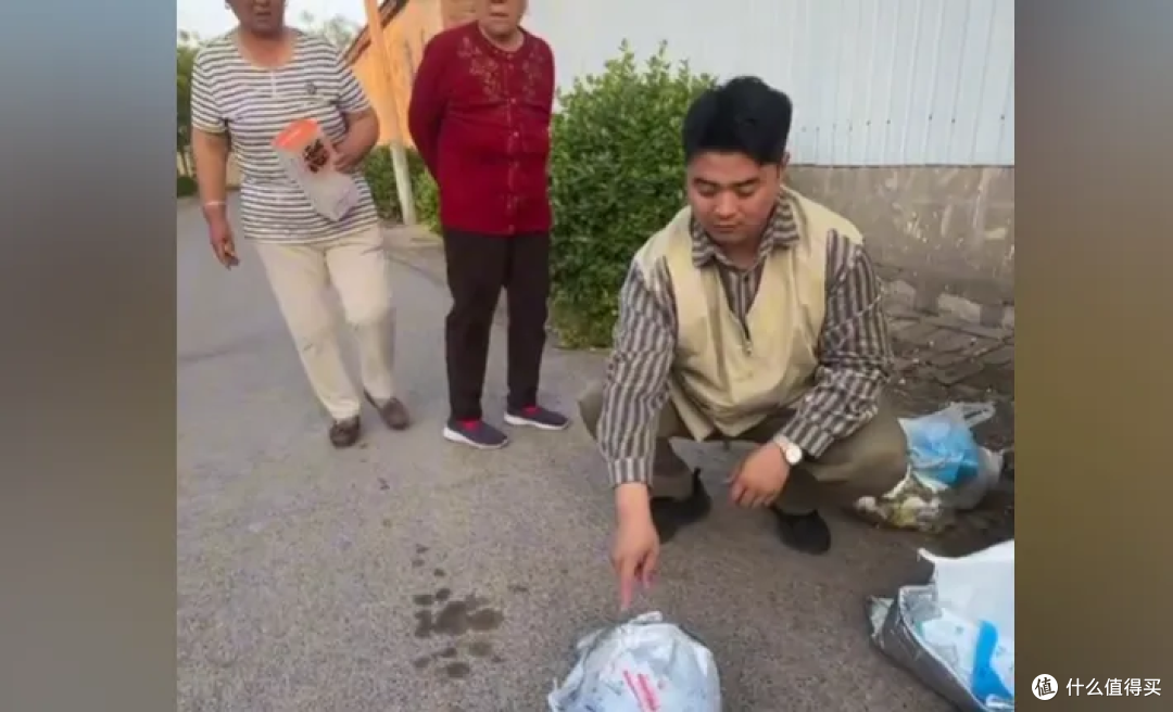 榴莲仅退款，商家驱车1600公里追讨：谁把电商玩成了"零元购"？