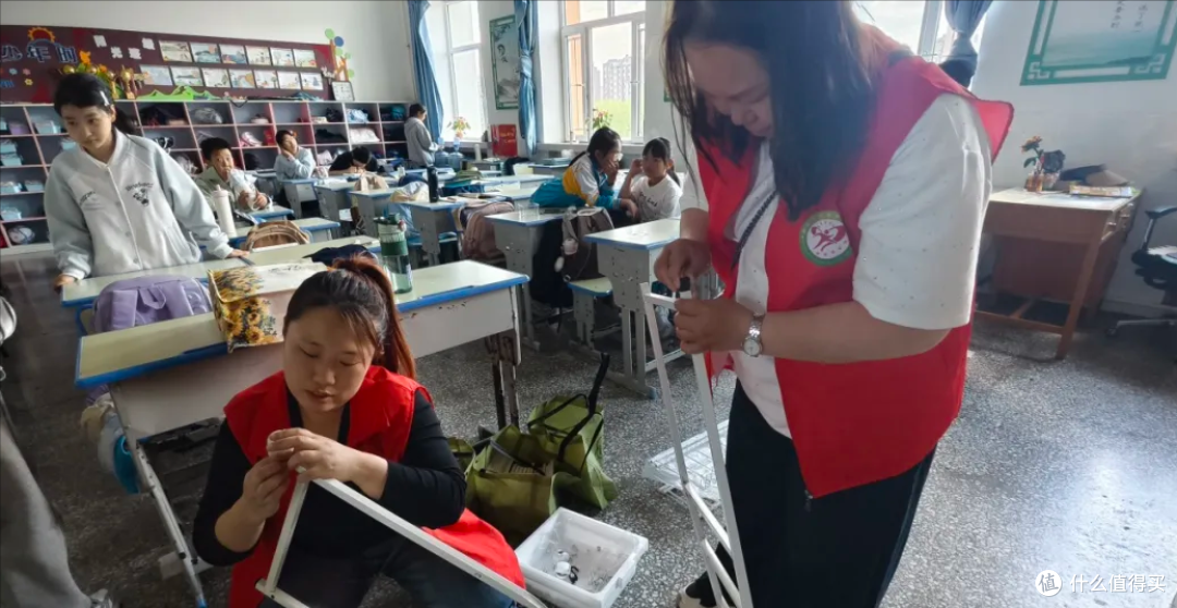 公主岭市青年先锋志愿者协会妇女联合会:书香润童心,巾帼暖校园