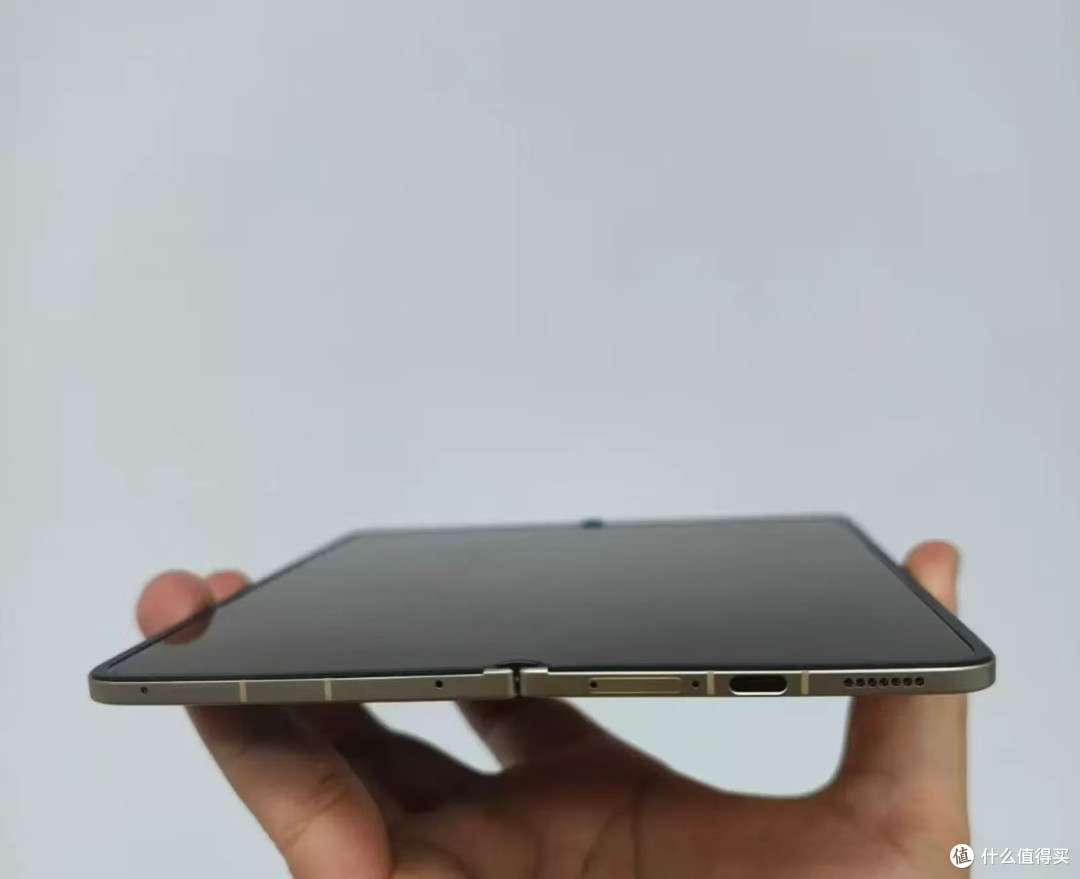 无感折痕,全能旗舰!OPPO Find N6 深度体验:折叠屏的终极形态