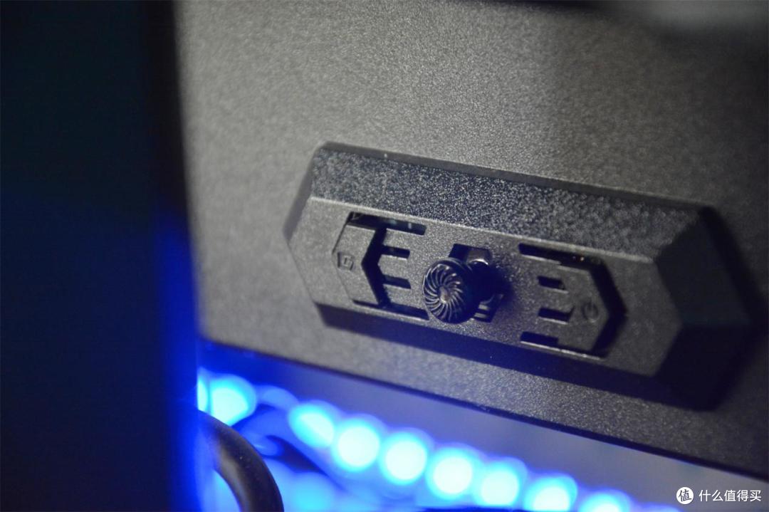 618闭眼入！两千价位天花板：微星MAG 274QP QD-OLED X24流光实测