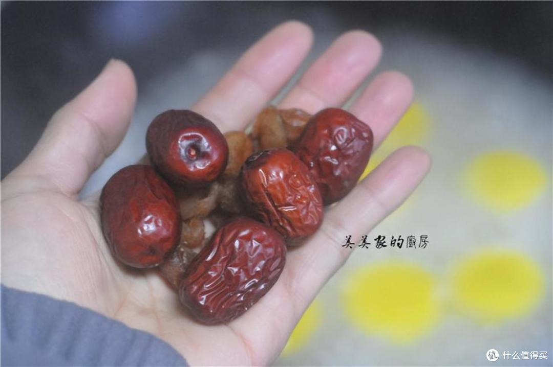 初夏吃它,把熬夜丢的阴液补回来!夜里翻腾少了,一整天精神足!