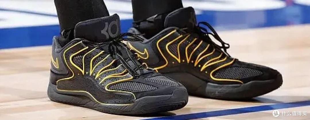 【NBA每日上脚】即将市售的Kobe 4,能超越老版选秀日吗?