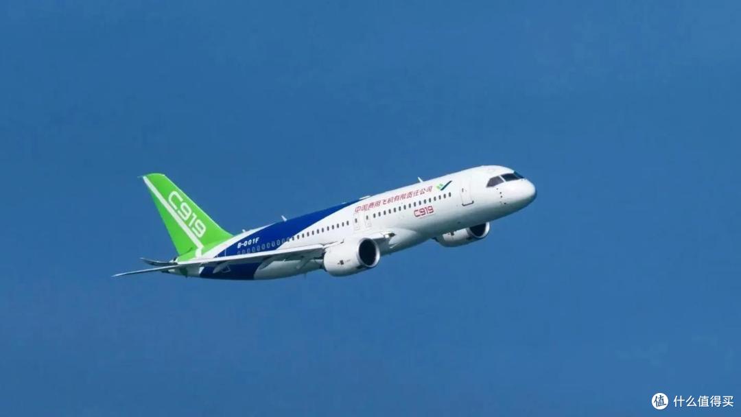 空客A320NEO客机在我国卖疯了！三大航齐购近300架！为何都选它？