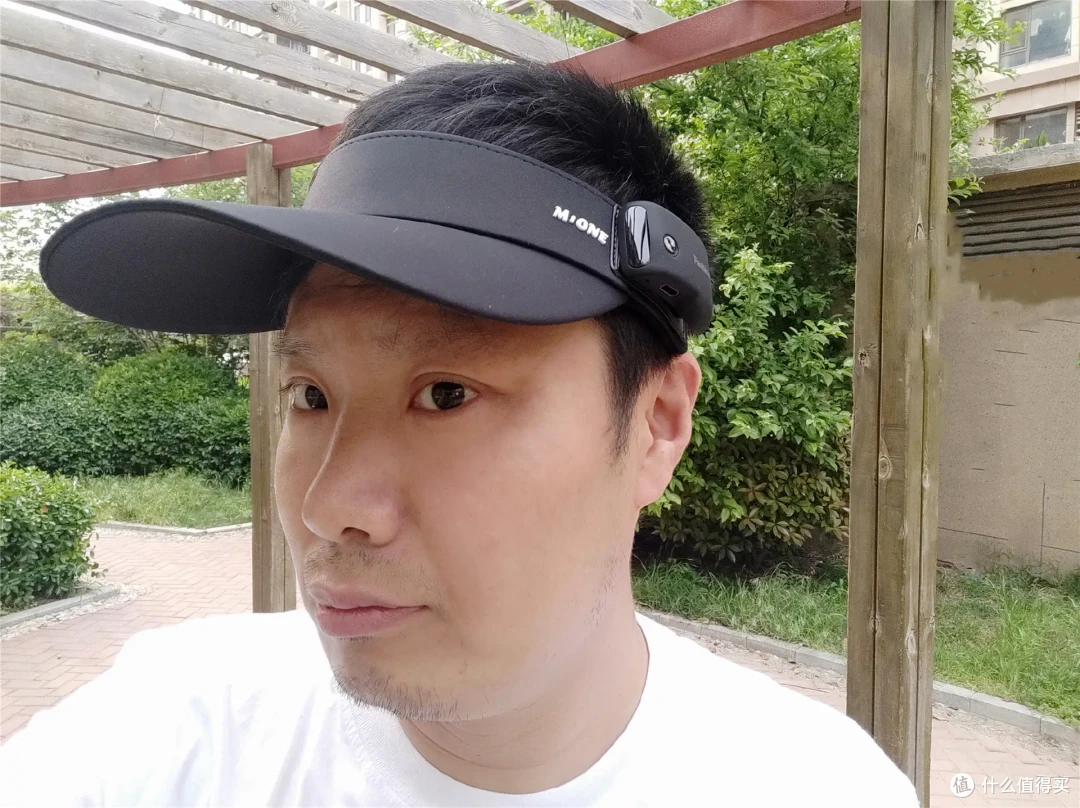 户外党闭眼冲!FIYA Y1把防晒+听歌+AI全塞帽子里了