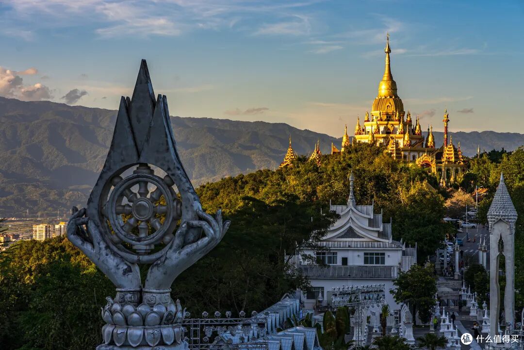 比版纳人少,比东南亚便宜,这座冷门边境小城是今年最棒旅行体验