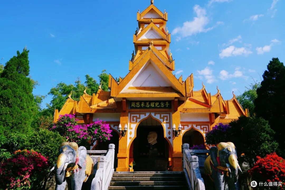 比版纳人少,比东南亚便宜,这座冷门边境小城是今年最棒旅行体验