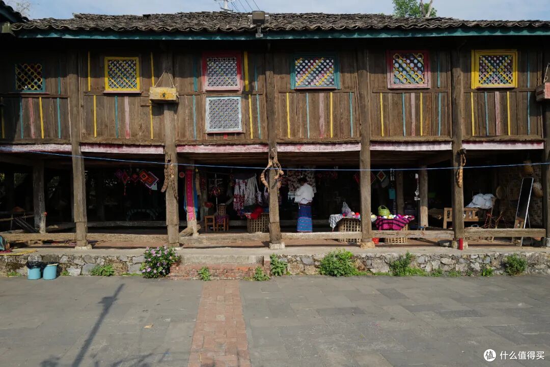 比版纳人少,比东南亚便宜,这座冷门边境小城是今年最棒旅行体验