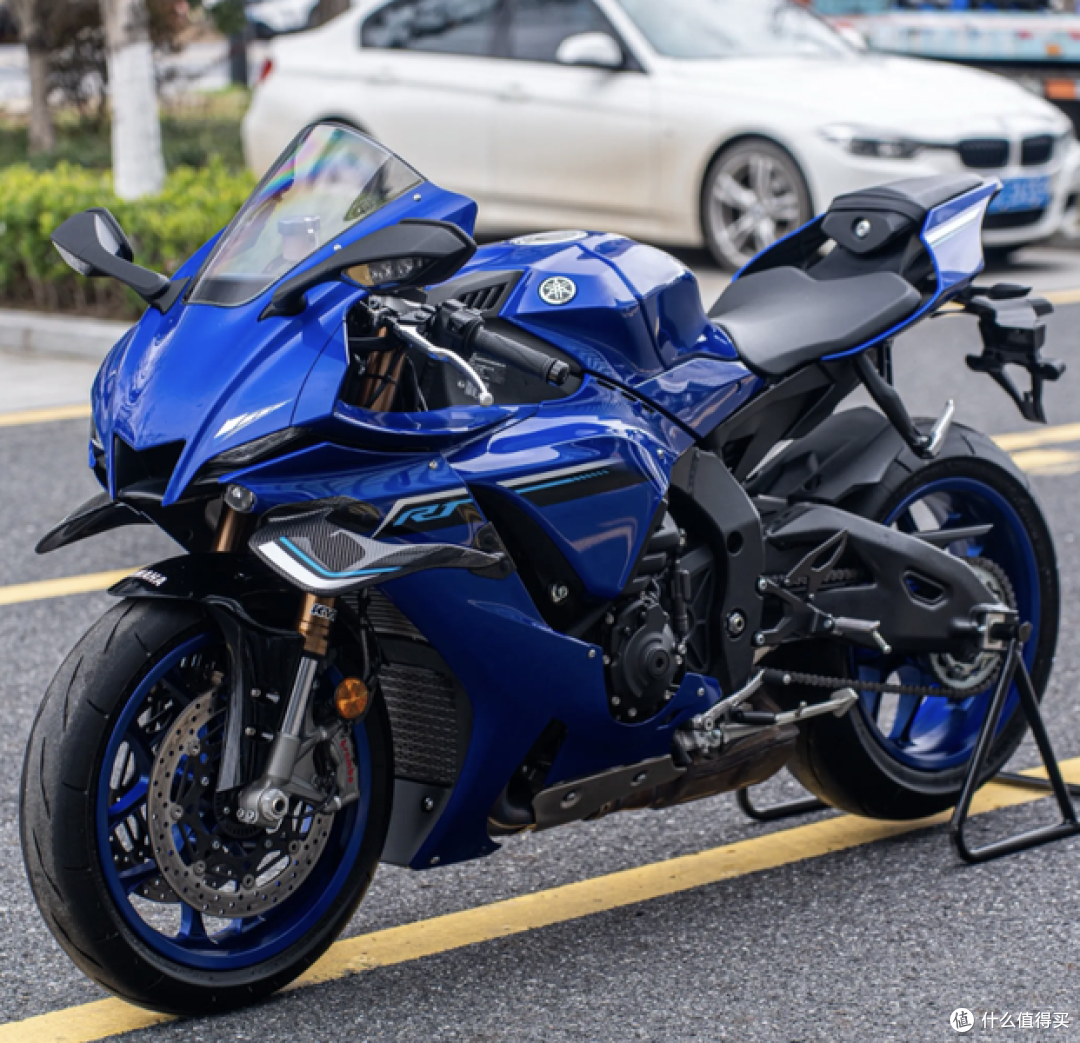硬核赛道DNA!雅马哈YZF-R1 70周年纪念版正式上市:卖23万多?