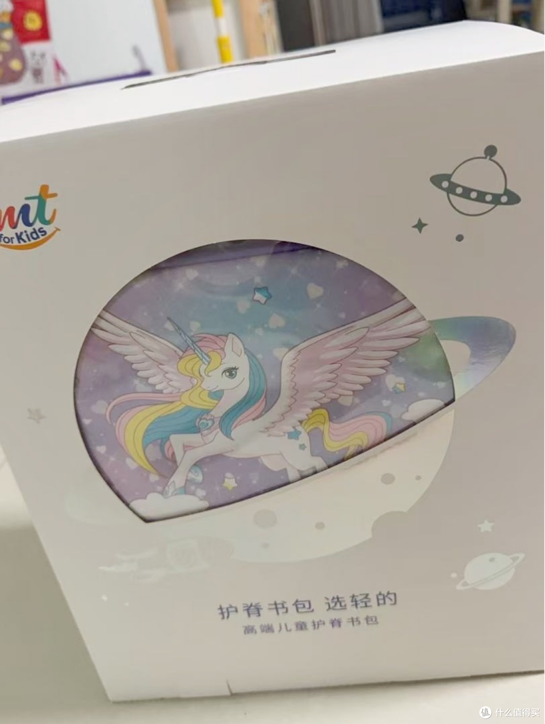 这款680g的儿童护脊书包,凭什么让很多妈妈毫不犹豫买买买?