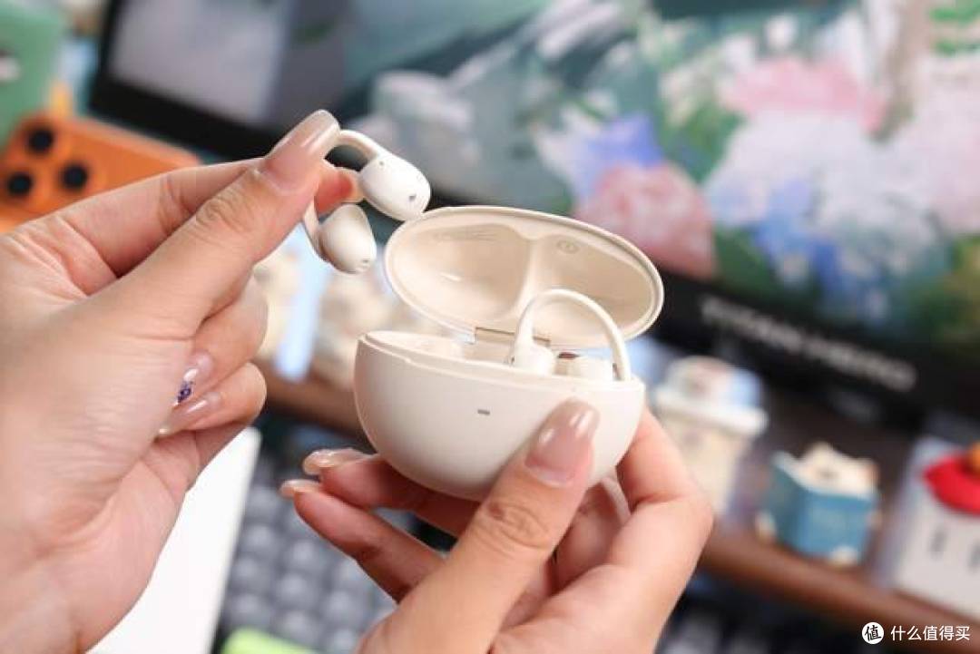 开放式耳机开始卷“舒适”后,体验真的不一样