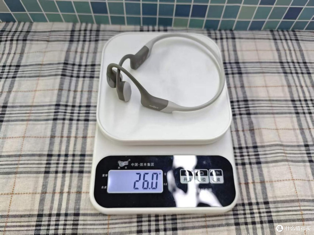 游泳骨传导耳机怎么选?韶音等3款骨传导耳机实测,哪款更好用?