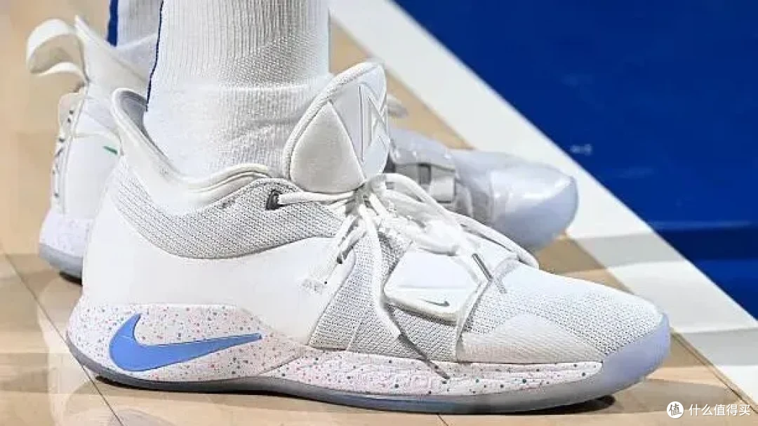 【NBA每日上脚】Hustle3外星人专属,文班亚昕啥时候上脚?
