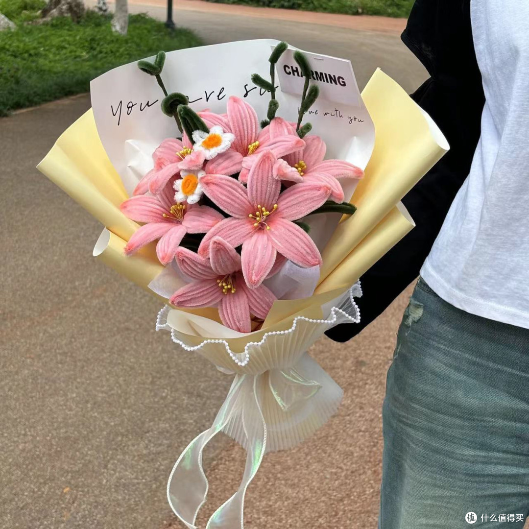 520送男朋友扭扭棒花束:一份指尖编织的温暖!