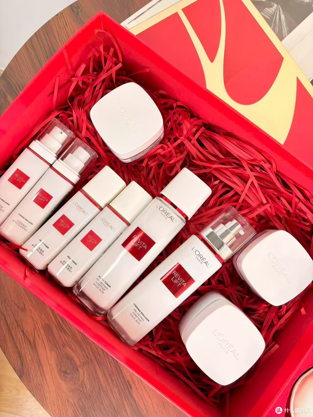 520礼物首选|欧莱雅复颜燕窝酸水乳礼盒,送礼贴心不踩雷💖