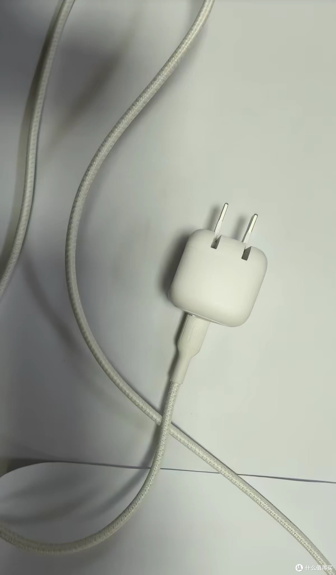 出差充电新选择:Belkin 40W冰快充