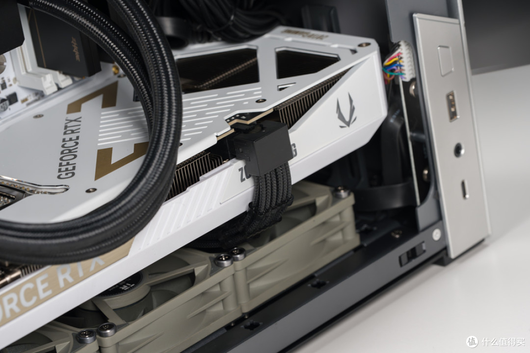 Abee M19 Plus_ROG Strix B850G_索泰 RTX 5070Ti Solid