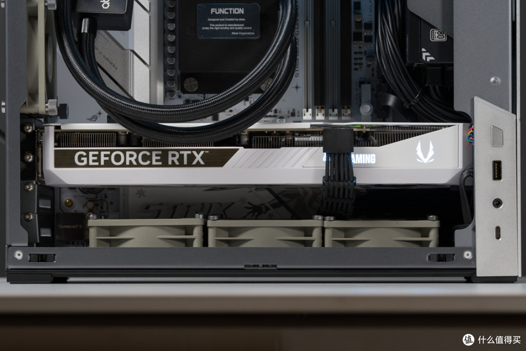 Abee M19 Plus_ROG Strix B850G_索泰 RTX 5070Ti Solid