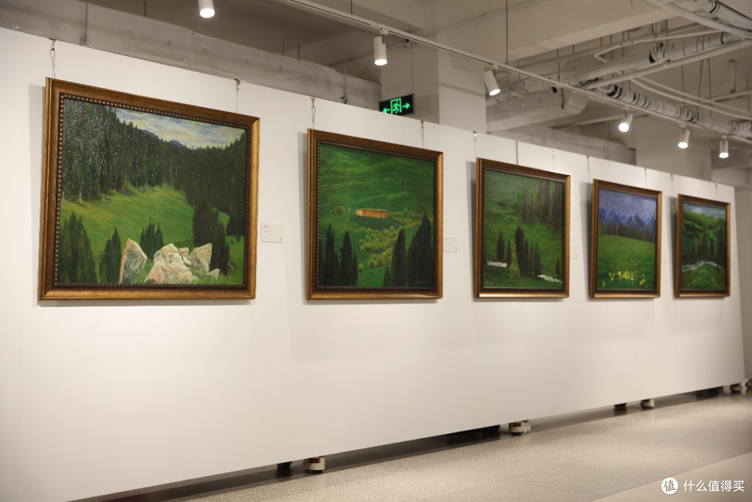 川石作品“返景·复照”系列展览现场