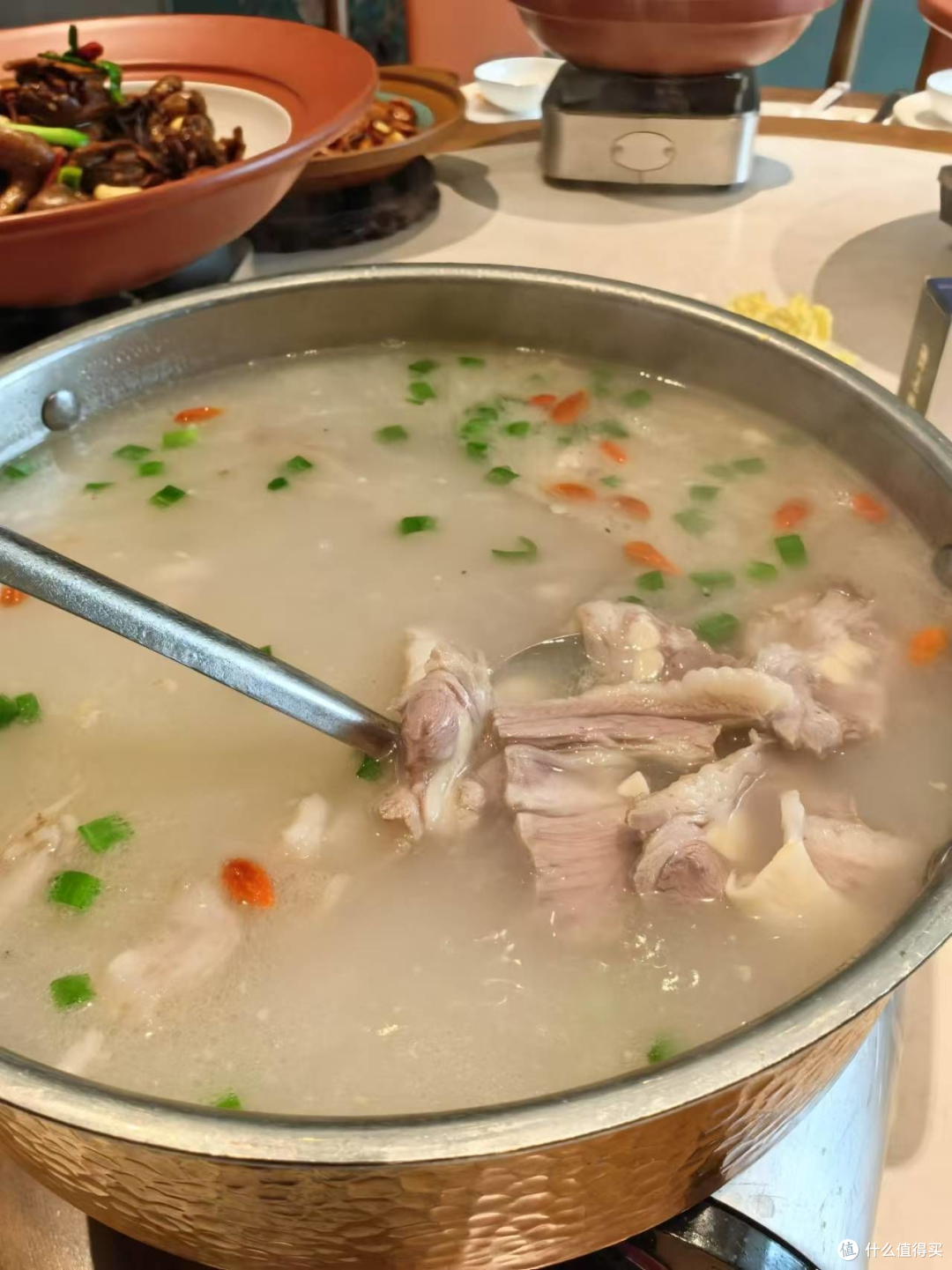 比盐味精还狠!这些 “隐形嘌呤王” 天天吃,1.77 亿人尿酸爆表