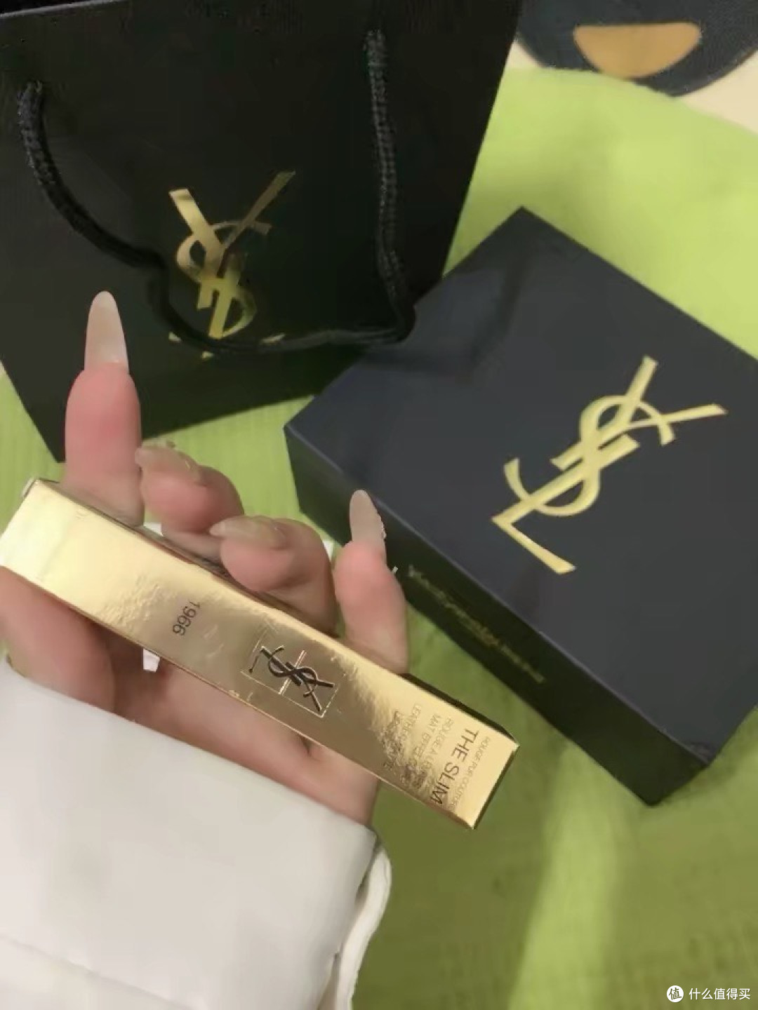 YSL小金条1966:不挑皮的万能色号