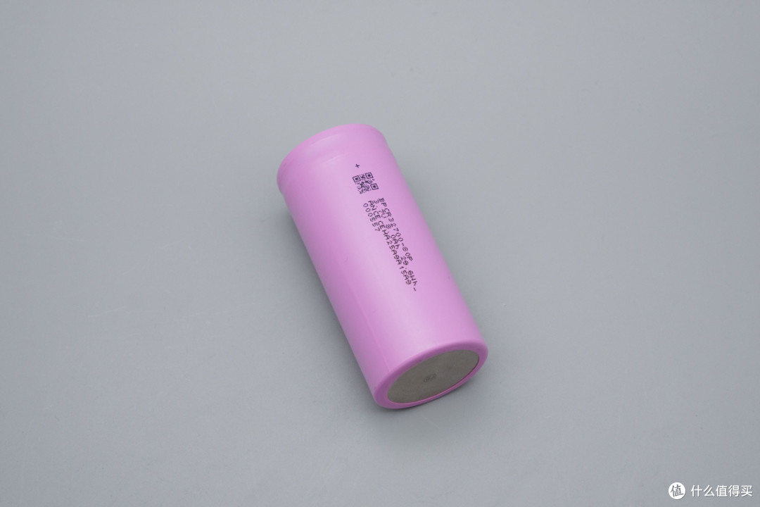 8000mAh大容量！安芯INR32700-80P全极耳电芯充电测试