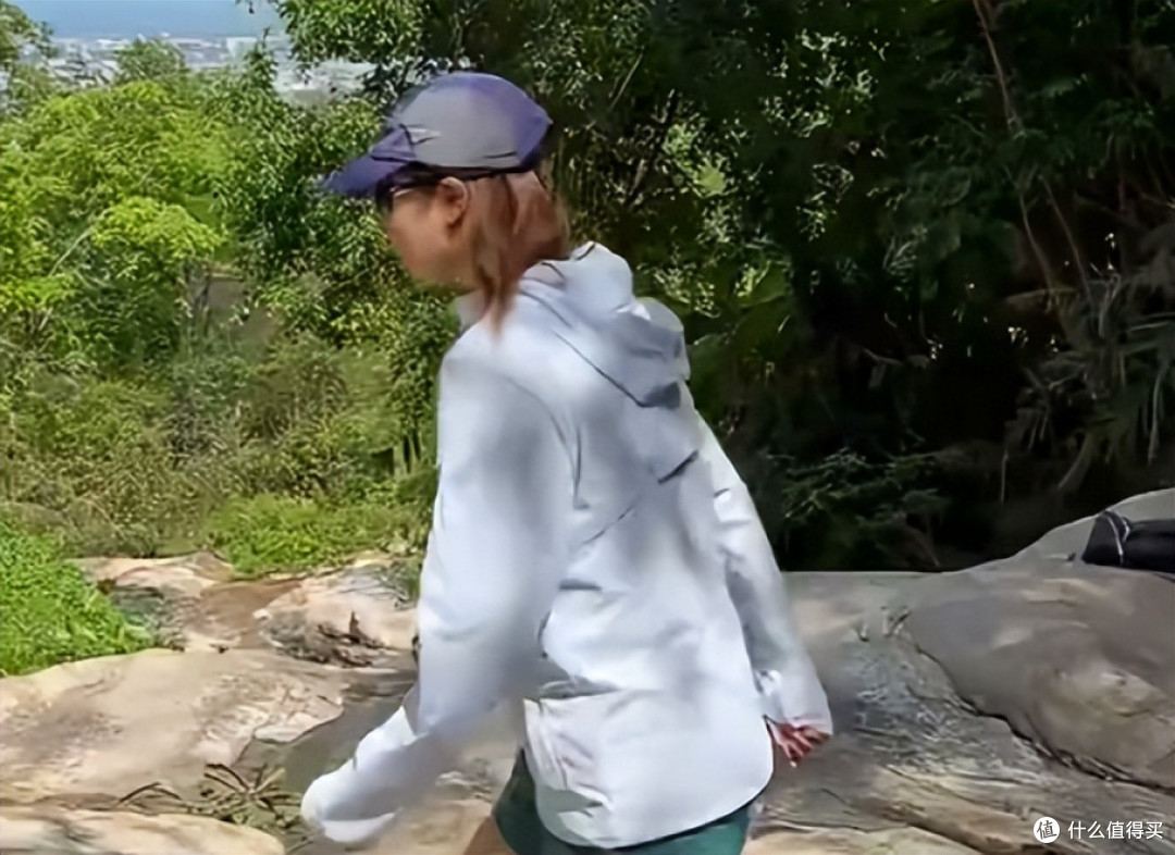 深度剖析男士款防晒衣十大品牌排名测评：男生防晒衣哪个牌子好？