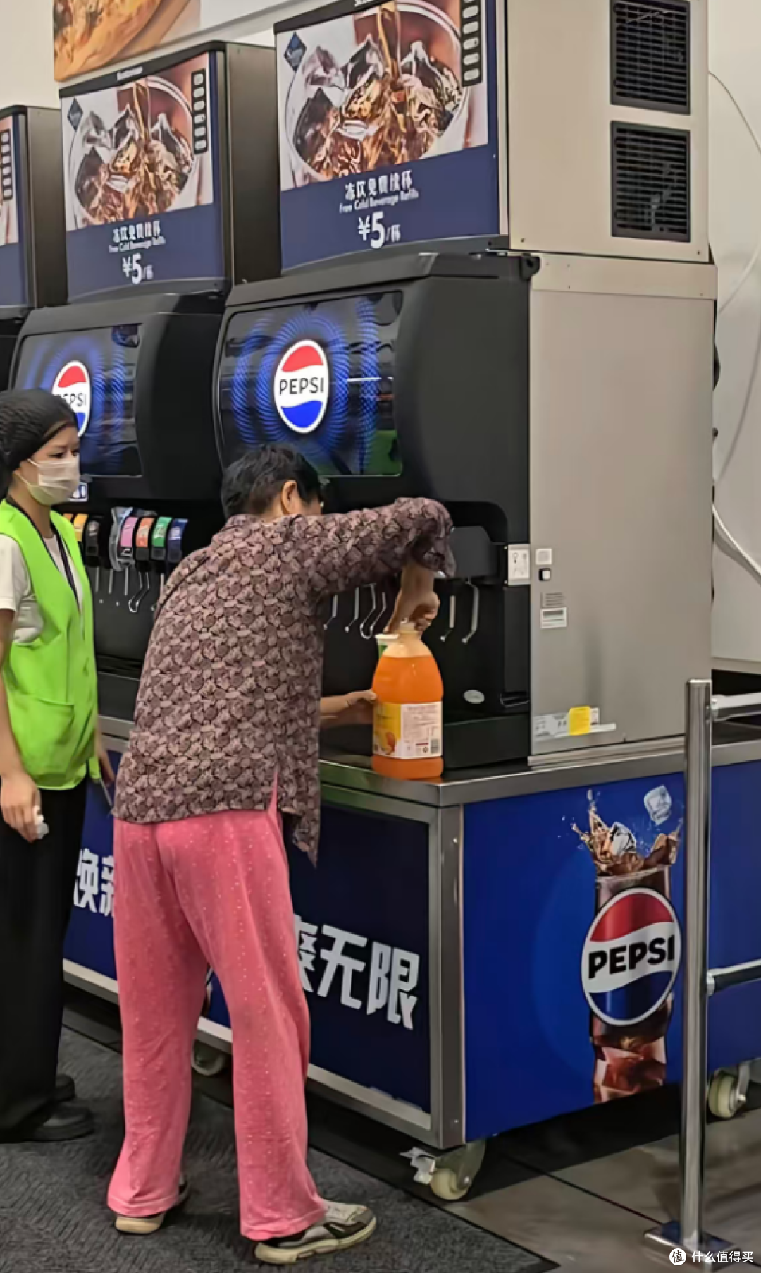 5 元喝到全家饱?山姆无限续杯活动翻车,网友:别把羊毛薅成秃子